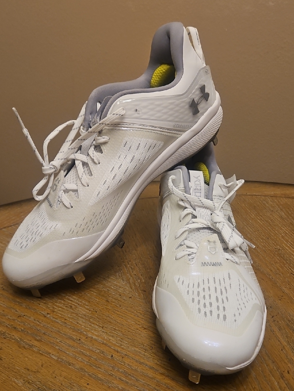 Under Armour Yard Low Men's Metal Baseball Cleats